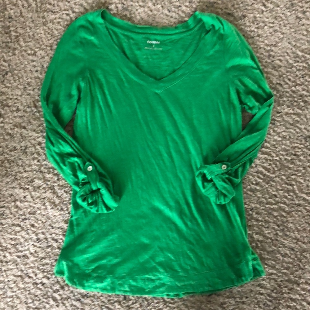 Express Green V-neck 3/4 shirt. Sz S